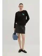 Черный футболка с длинным рукавом