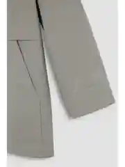 Серый плащ прямого силуэта