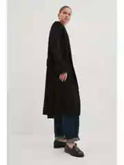 Черный удлиненный кардиган с поясом