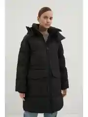 Черный пальто утепленное с утиным пухом