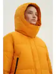 Оранжевый стеганое утепленное пальто oversize силуэта