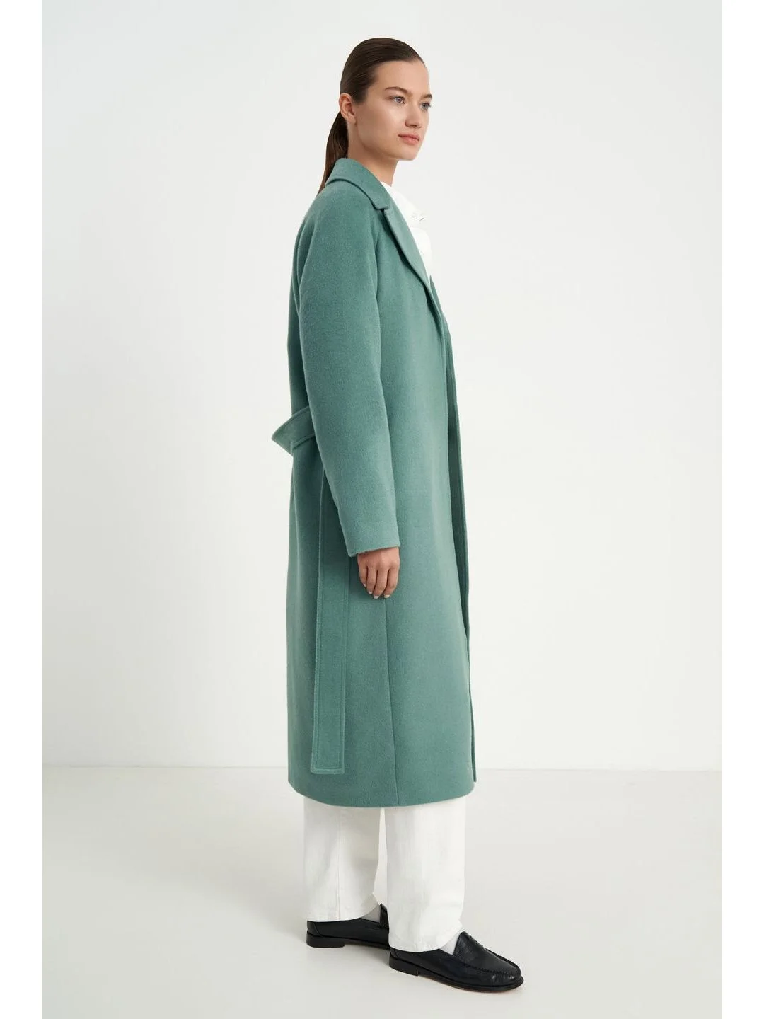 Зеленый пальто oversize силуэта с шерстью