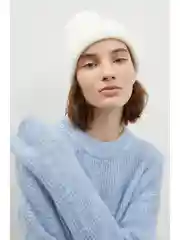 Белый базовая шапка с шерстью