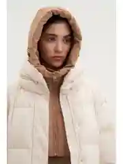Бежевый стеганый капор-капюшон