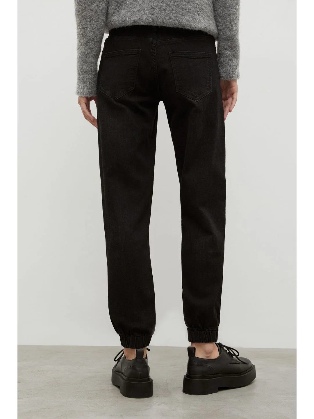 Черный утепленные джинсы jogger fit женские