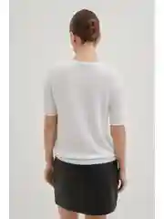 Белый джемпер с вискозой