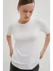 Белый джемпер с вискозой