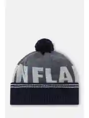 Утепленная шапка с логотипом