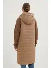 Утепленное полупальто с вязаными рукавами