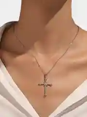 Серебряный цепочка с подвеской крестик на Новый год