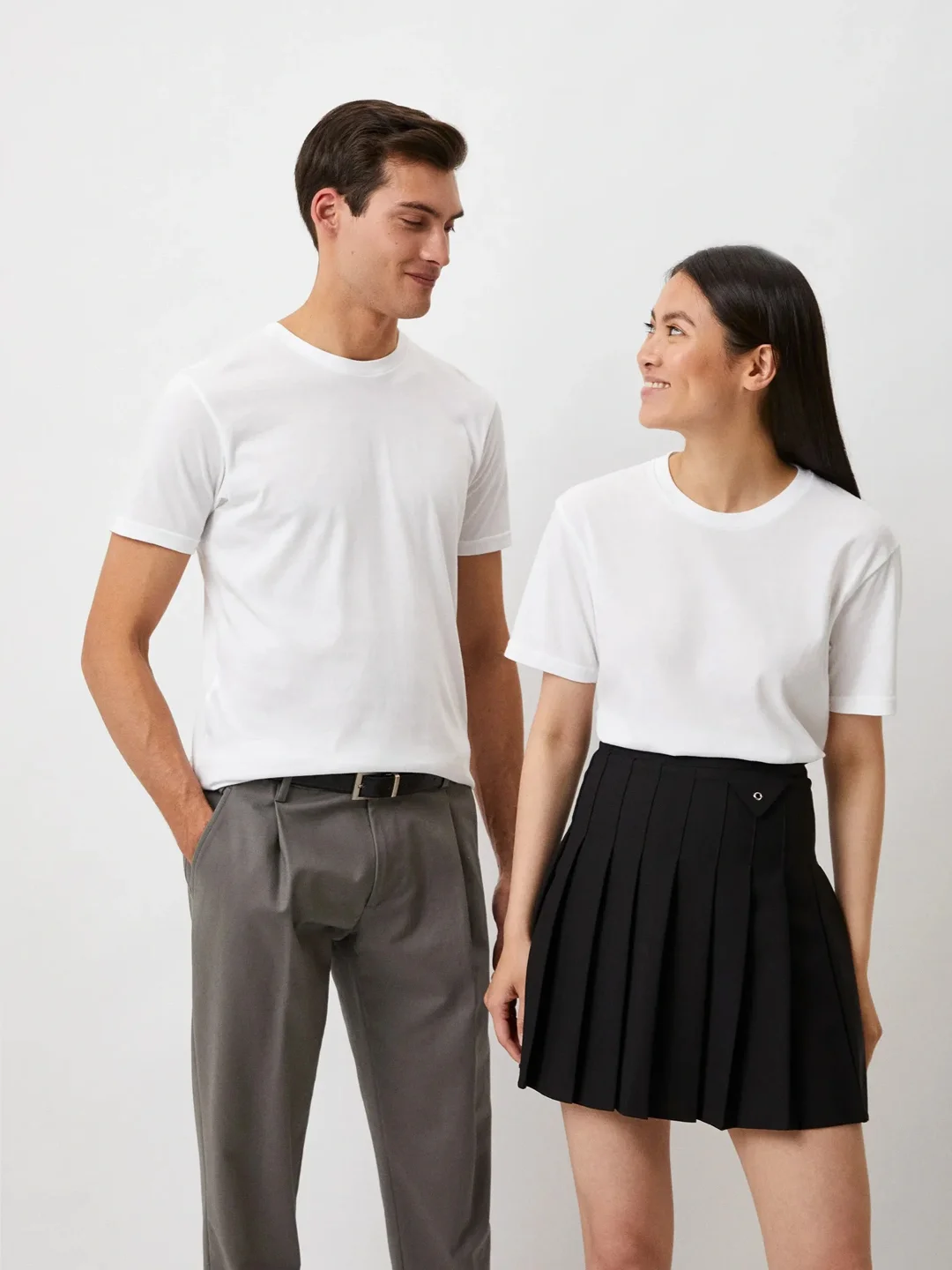 Белый футболка UNIQLO DRY, круглый вырез, короткий рукав
