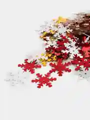 Разноцветный снежинки-пайетки для новогоднего декора