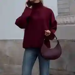 Свитер женский, бордовый, оверсайз, с горлом