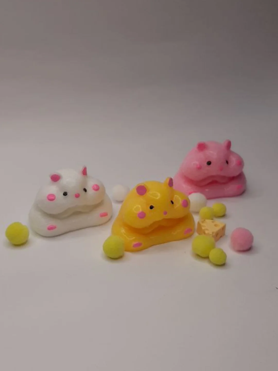 Вишнёвый игрушка сквиш-антистресс, таба, лапка кошачья, хомяк, орио, куроми, капибара, хеллоу кити