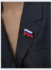 Алый броши трендовые 2025, новогодние броши, брошь