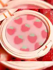 Румяна Strawberry PHYSICIANS FORMULA Jam Blush, тон: клубника, 5.5г
