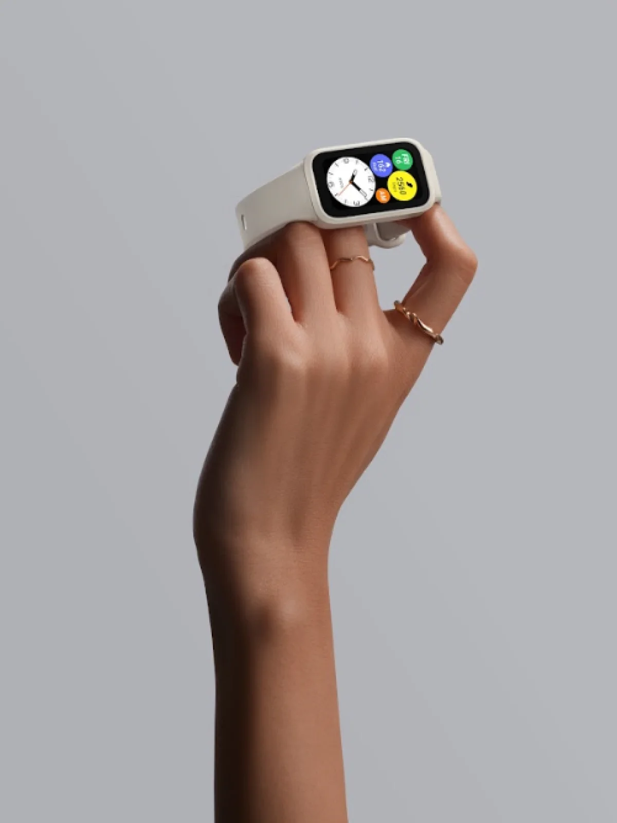 Белый фитнес браслет Xiaomi Smart Band 9 Active