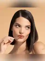 Бальзам для губ Butter Lip Tinted Conditioner PHYSICIANS FORMULA, пляжный загар
