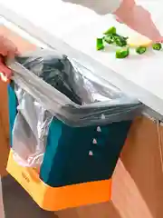 Мусорное ведро на дверь кухонного шкафа/ складное, подвесное, напольное