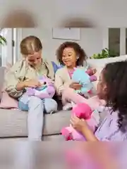 Игровой набор-сюрприз ZURU Rainbocorns Adopt-a-corn  S1 с акс. в асс., малый