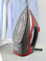 Утюг Vitek VT-8348 2400Вт серый/красный