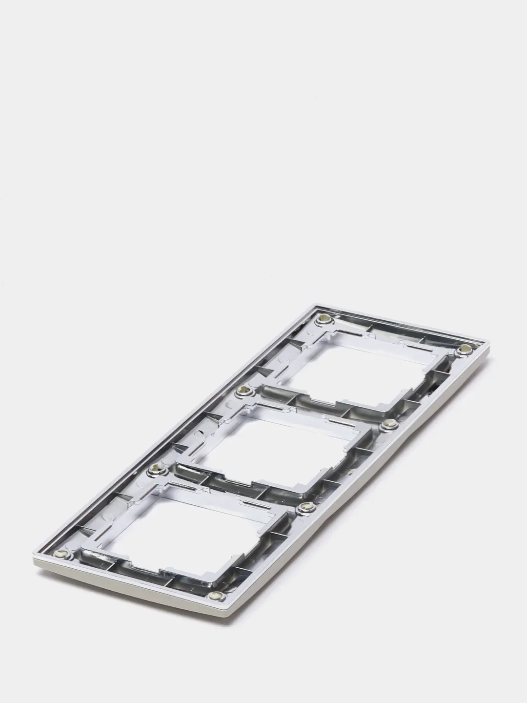 Рамка Snabb Werkel тройная,на 3 поста (слоновая кость/хром), WL03-Frame-03-ivory W0031903