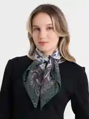 Зеленый платок женский, хлопок, размер 70 х 70