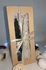 Белый свечи Ёлочки из вощины декоративные, подарочный набор в коробке на Новый Год и Рождество