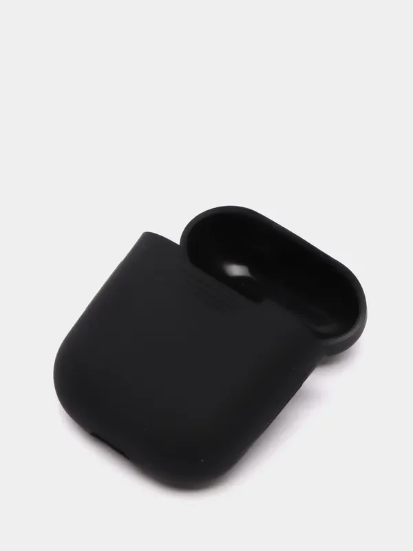 Черный чехол для наушников Apple Airpods 1 и 2 силиконовый
