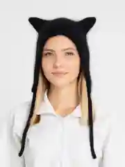 Белый шапка с ушками