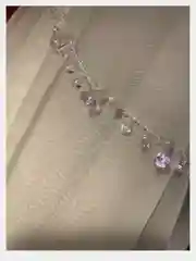 Белый бусы на елку новогодние кристаллы