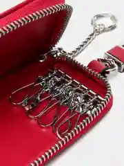 Кораллово-розовый ключница,ключница на молнии, ключница из кожи