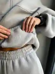 Серый костюм спортивный женский, худи с капюшоном и брюки, оверсайз, I dont care