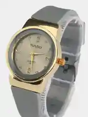 Серый женские наручные часы на силиконовом ремешке