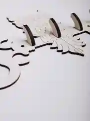 Белый ключница настенная деревянная, полка для ключей