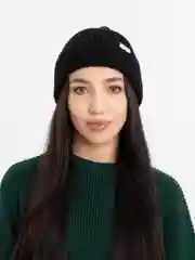 Черный шапка  рваная , шапка бини