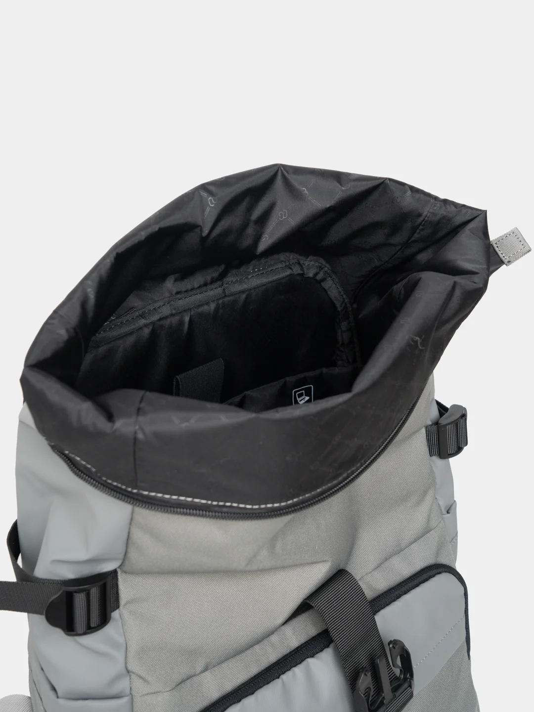 Серый рюкзак Xiaomi 90 Points Urban classic backpack