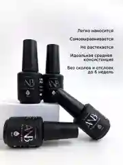 Светло-бежевый жидкий полигель для ногтей. Гель для наращивания