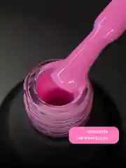 Сиреневый гель лак для ногтей
