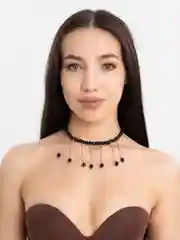 Черный чокер с повесками