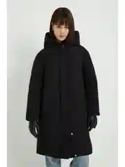Черный пальто утепленное с утиным пухом
