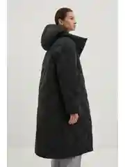 Черный пальто утепленное с утиным пухом