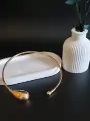Золотой женский чокер на шею Капля