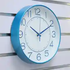 Часы настенные интерьерные бесшумные для дома 20 см