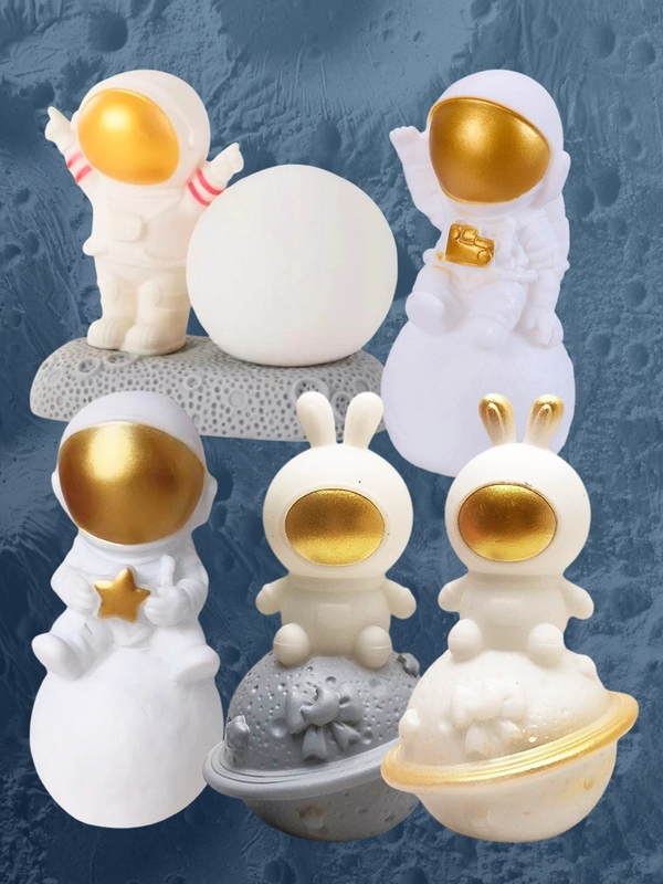 Ночник космонавт
