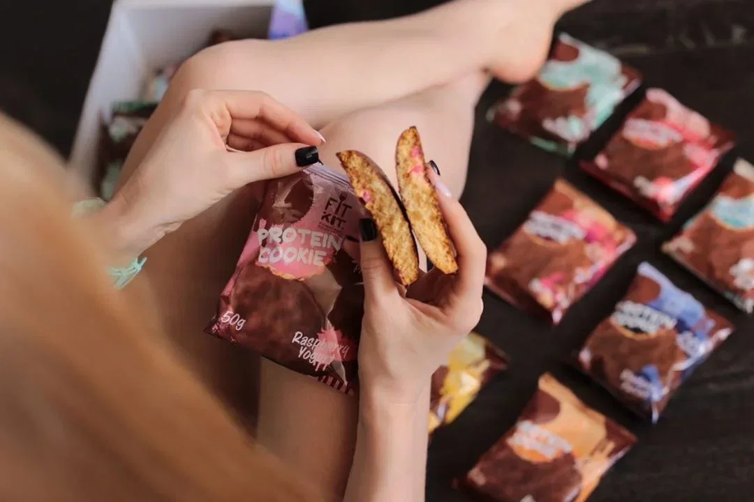 FIT KIT Десерт гл."КУКИ" со вк.Малин.йогурт 50г(Protein Chocolate Cookie Raspberry Yogurt)