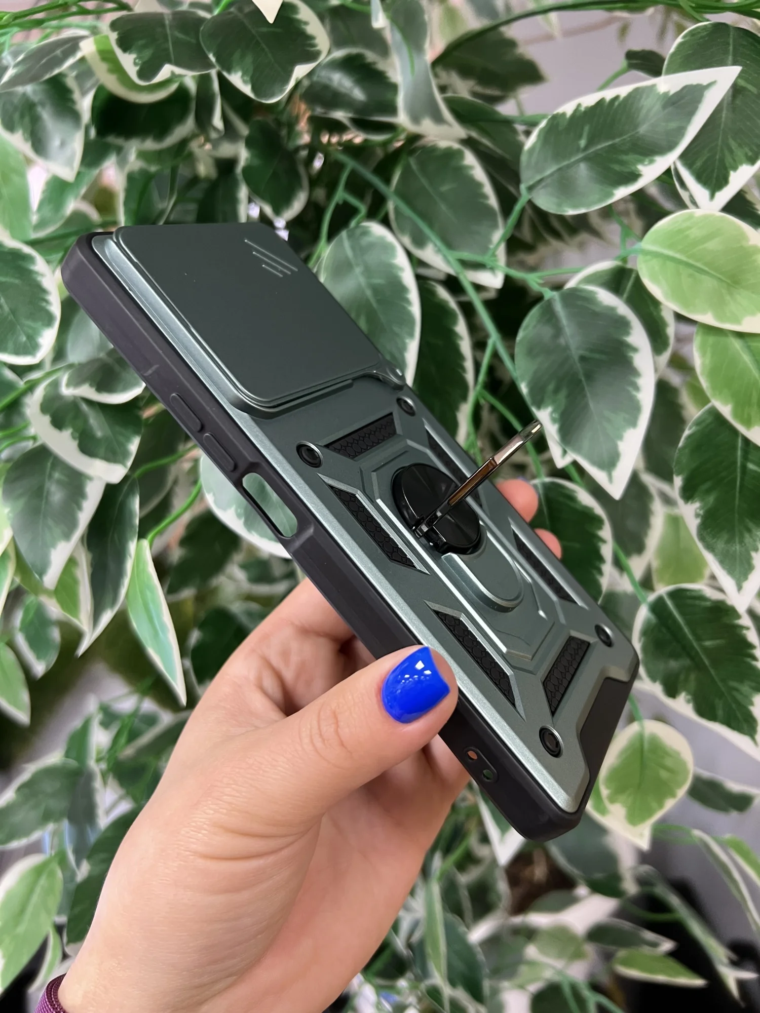 Зеленый чехол противоударный armors для Infinix Note 40 Pro 4G и Note 40 Pro Plus с защитой камеры