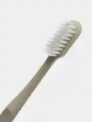 Угольный зубная щетка