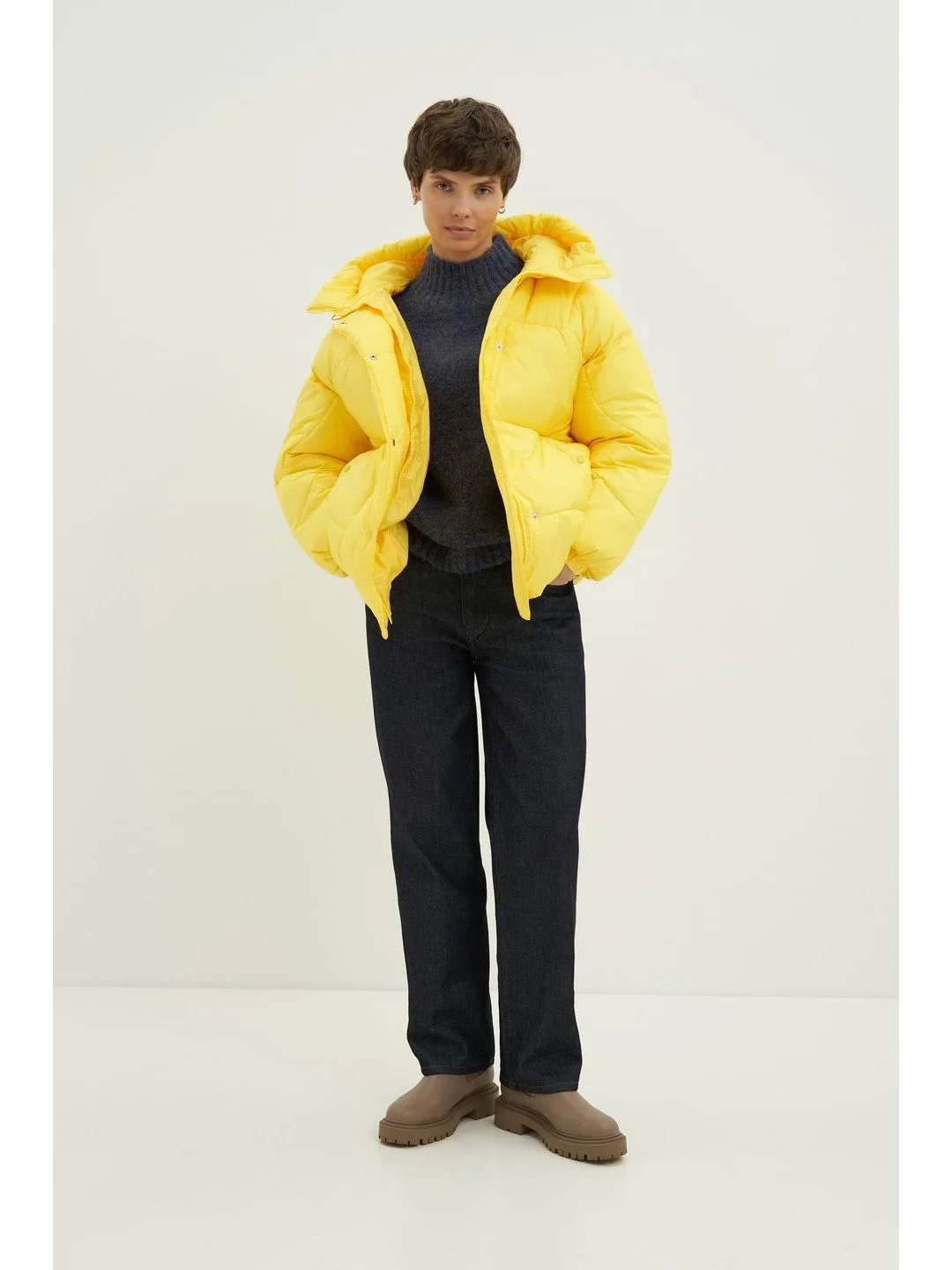 Желтый куртка oversize силуэта с капюшоном