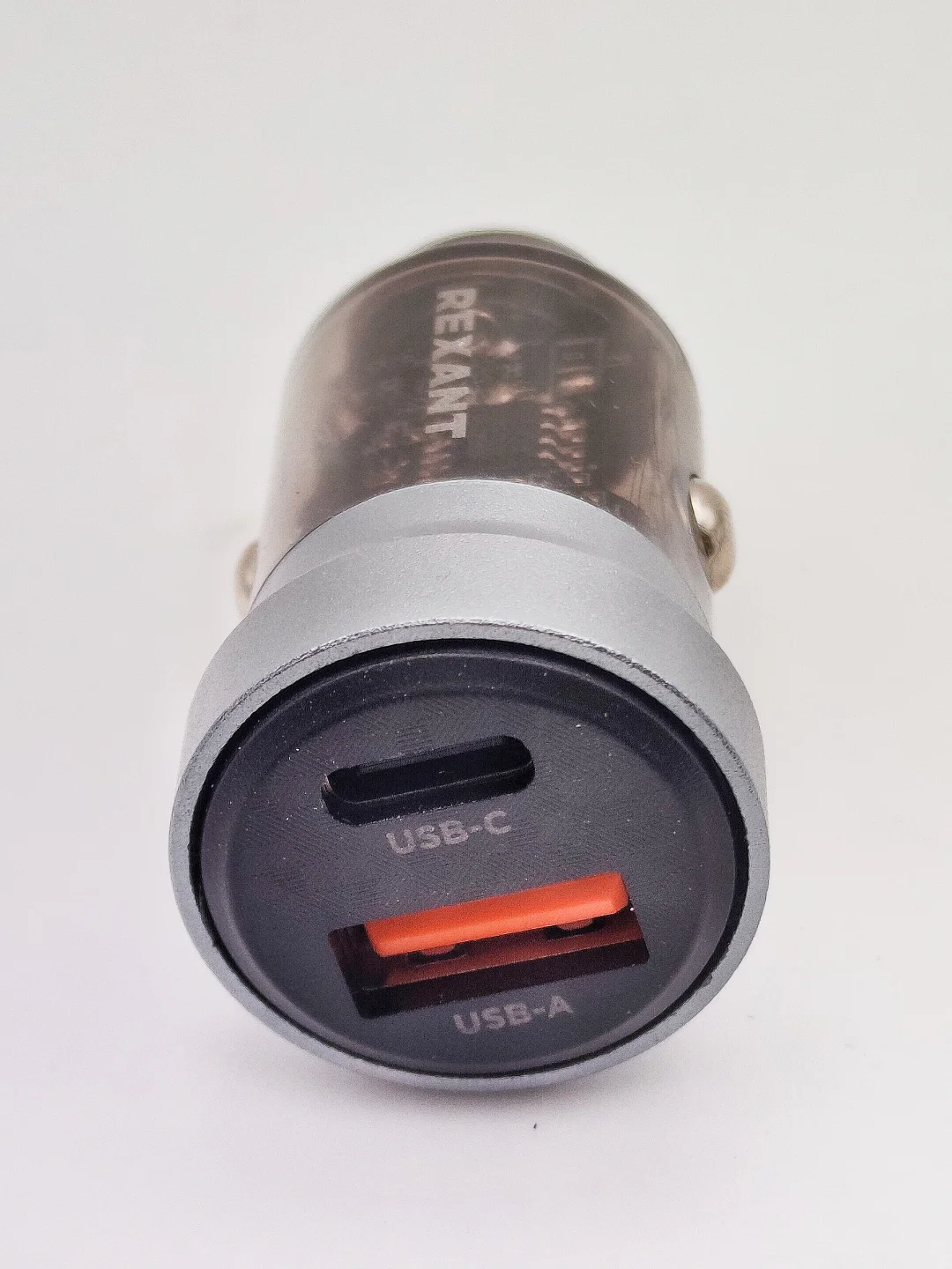 Автомобильное зарядное устройство c USB-A+USB-C портами c LED-подсветкой, 20/48/68Вт